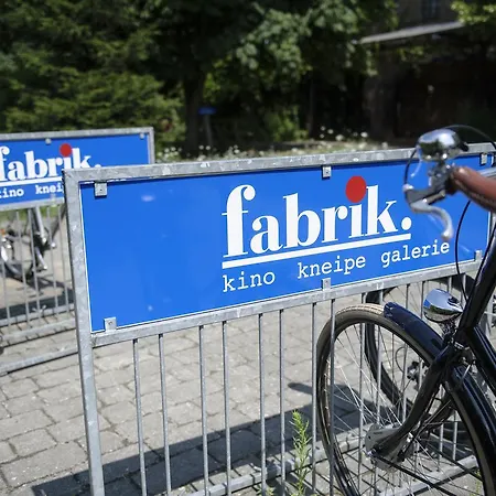 Hotel Basiskulturfabrik Oeko-hotel *