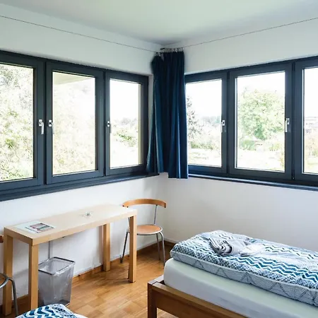 호텔 Basiskulturfabrik Oeko-hotel