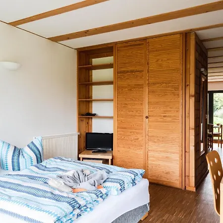 Basiskulturfabrik Oeko-hotel Отель *